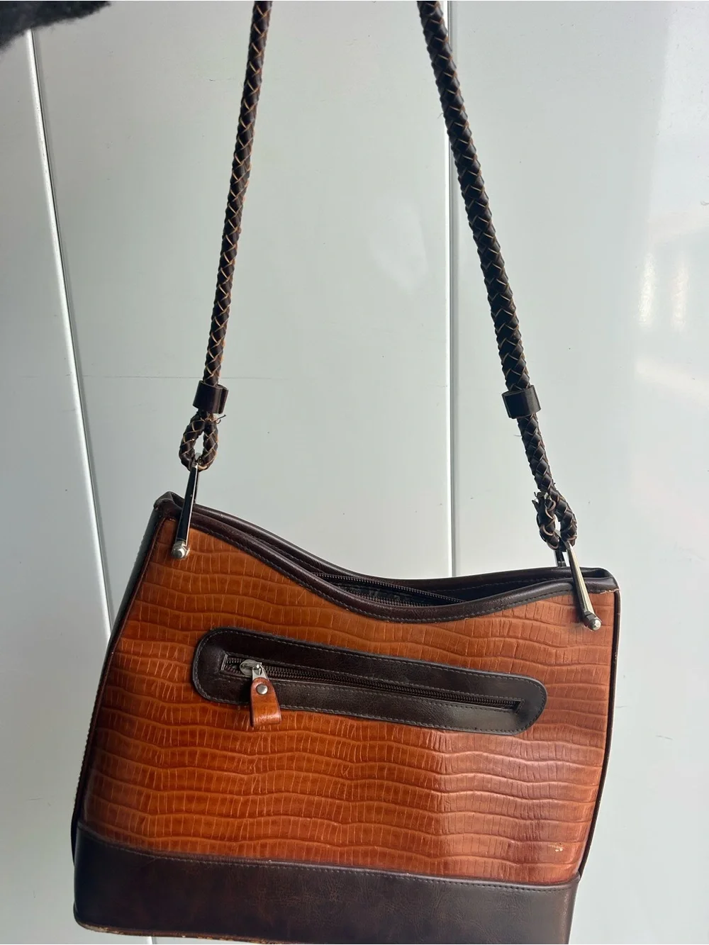 Vintage Textured Brown Leather Shoulder Bag with Heart Accent